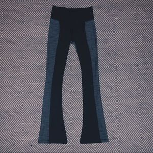 Lululemon yoga pants